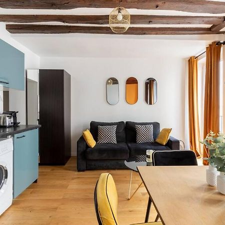 Grands Boulevards 22 : Appartement Cosy 1Br-4P パリ エクステリア 写真