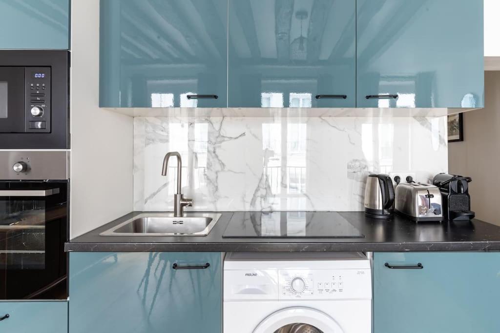 Grands Boulevards 22 : Appartement Cosy 1Br-4P パリ エクステリア 写真